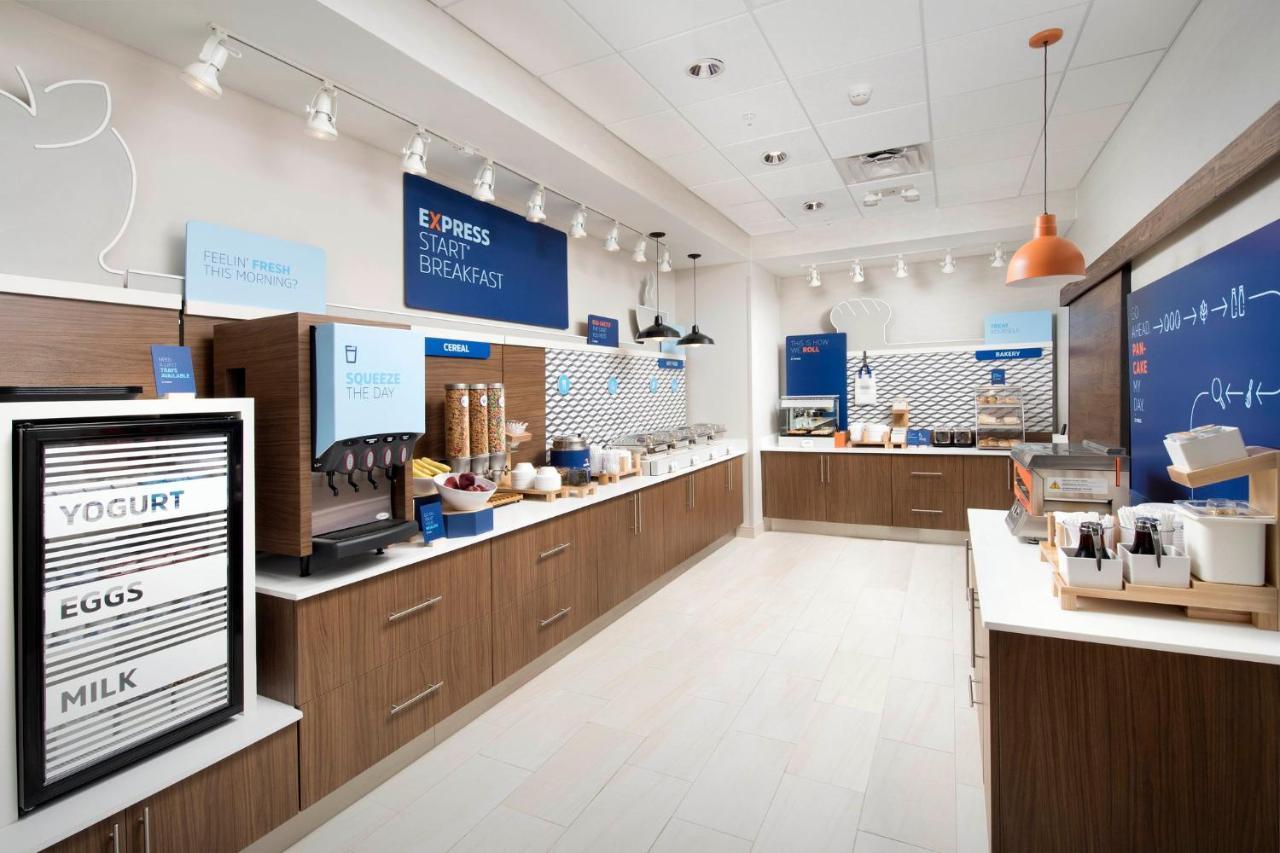 Holiday Inn Express & Suites Lexington By Ihg Ngoại thất bức ảnh