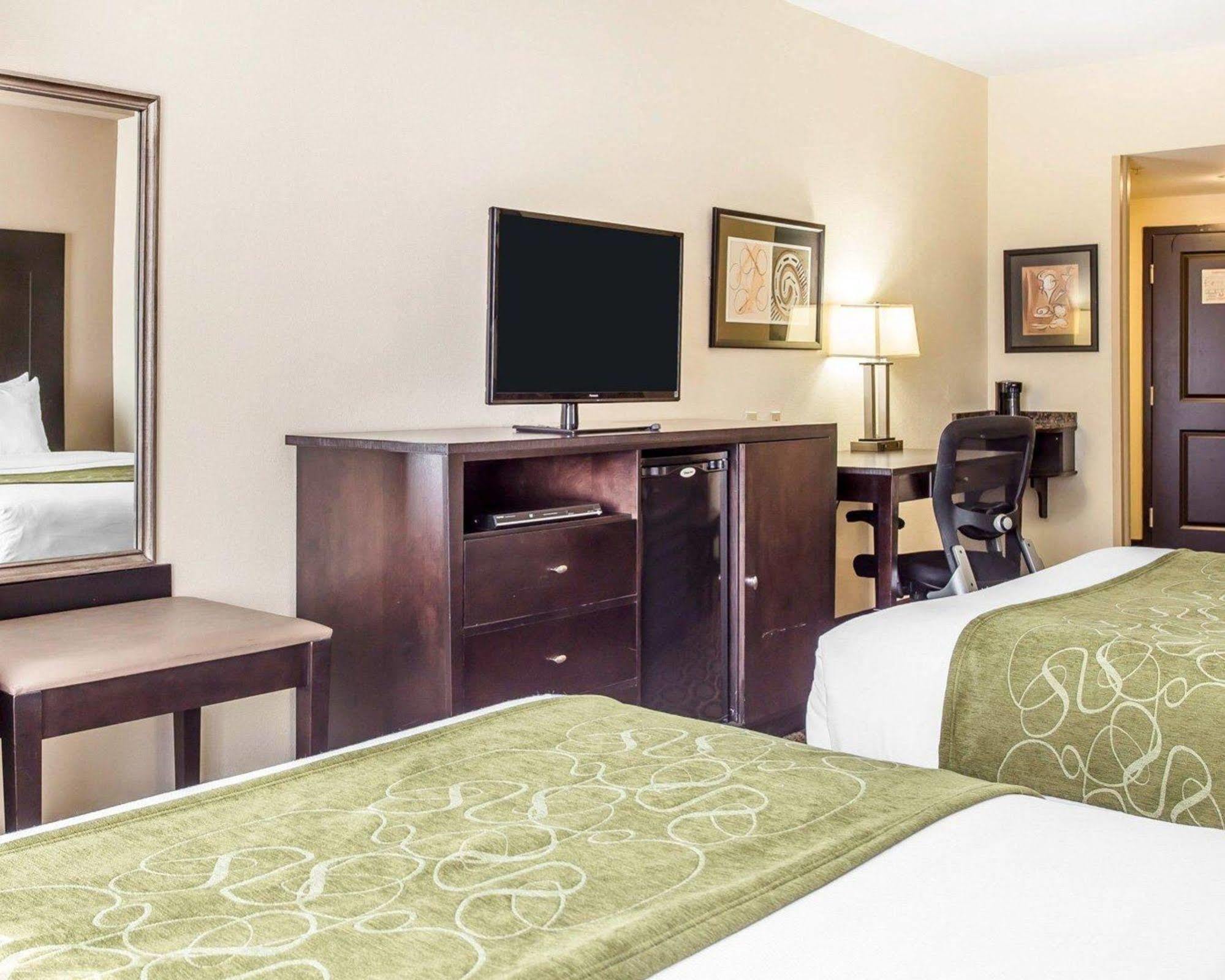 Holiday Inn Express & Suites Lexington By Ihg Ngoại thất bức ảnh